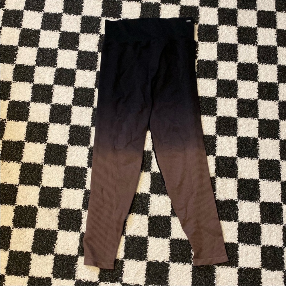 Victorias Secret Pink seamless leggings
